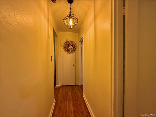 11225 34th Avenue 5B, Corona, NY 11368