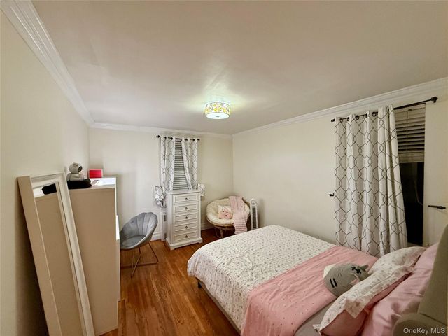 11225 34th Avenue 5B, Corona, NY 11368