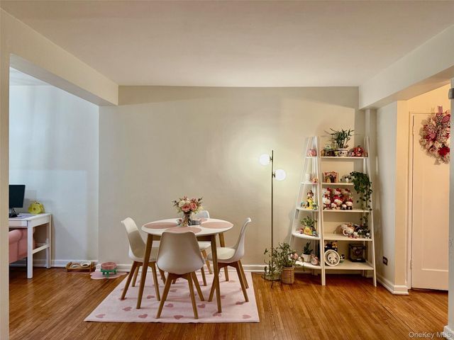 11225 34th Avenue 5B, Corona, NY 11368