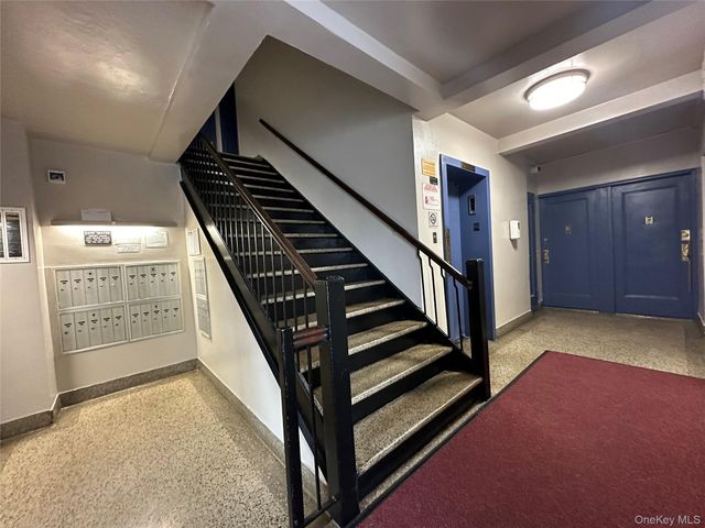 11225 34th Avenue 5B, Corona, NY 11368