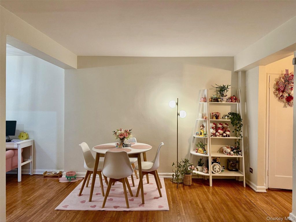 11225 34th Avenue 5B, Corona, NY 11368 — photo 3
