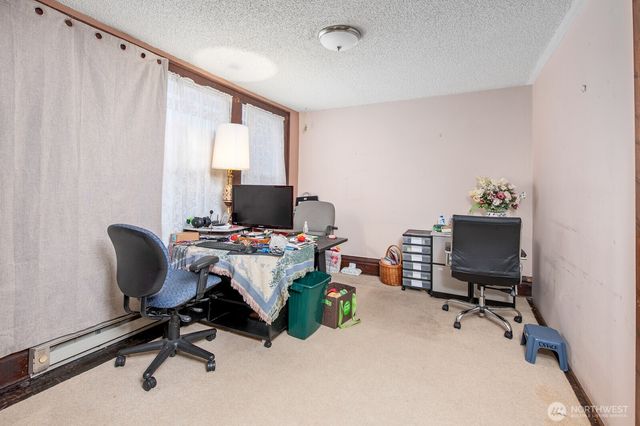 301 N H Street, Aberdeen, WA 98520