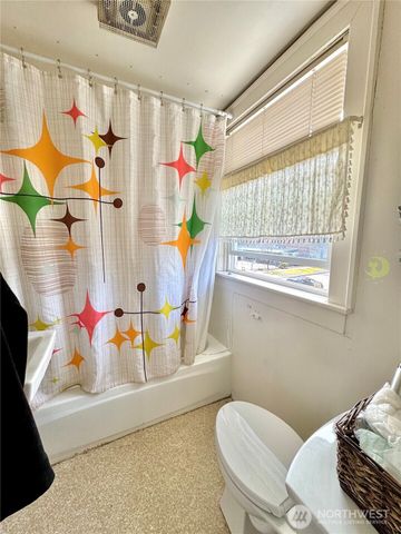 301 N H Street, Aberdeen, WA 98520