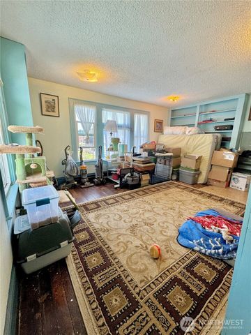 301 N H Street, Aberdeen, WA 98520