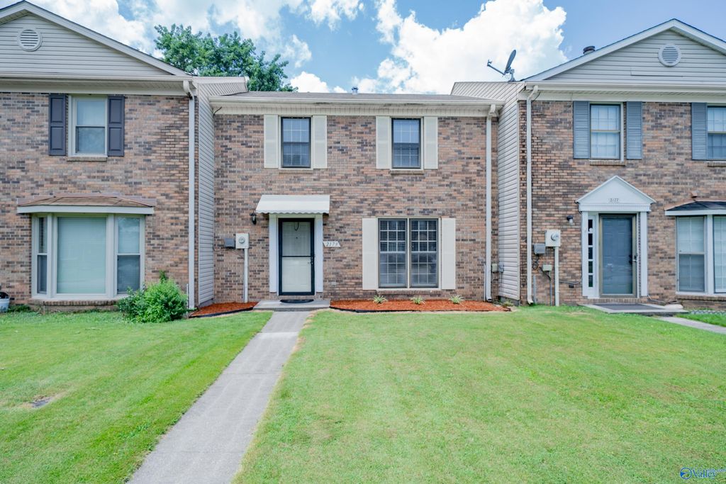 2179 Westbury Court Sw, Decatur, AL 35603