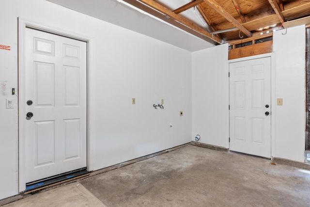 2728 maplewood St, Stockton, CA 95210