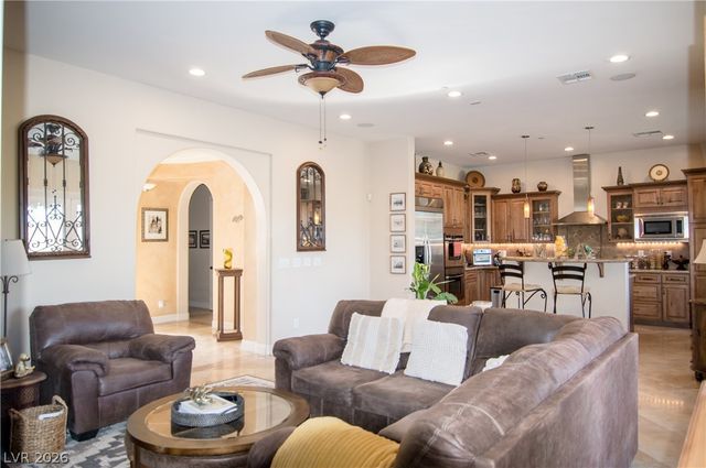 1123 Casa Palermo Circle, Henderson, NV 89011