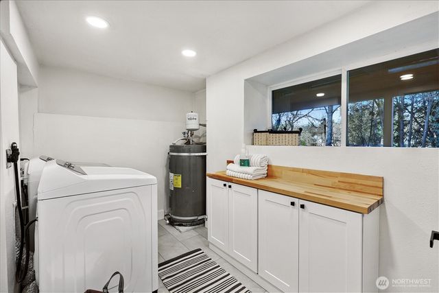 6346 26th Avenue SW, Seattle, WA 98106