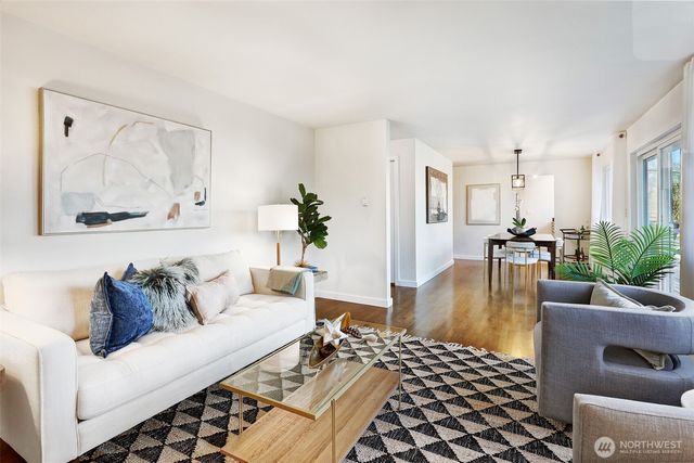 6346 26th Avenue SW, Seattle, WA 98106