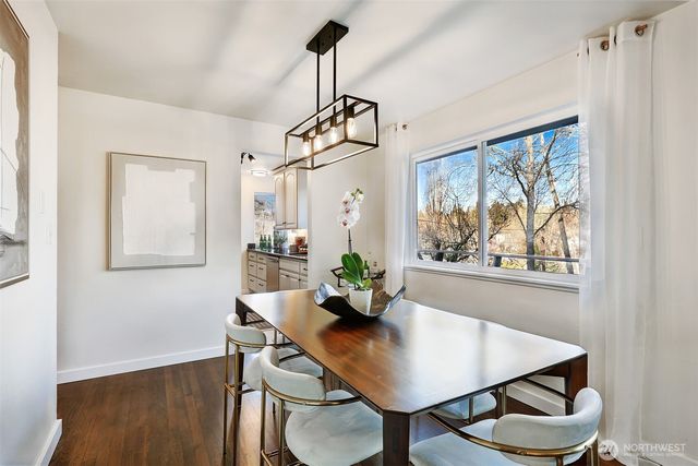 6346 26th Avenue SW, Seattle, WA 98106