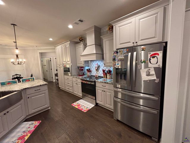 400 Rustic Live Oak Trail, Bonaire, GA 31005