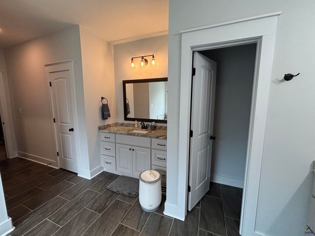 400 Rustic Live Oak Trail, Bonaire, GA 31005