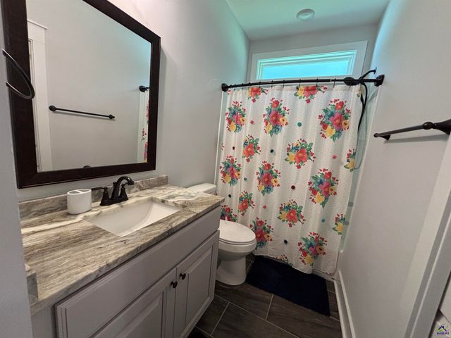 400 Rustic Live Oak Trail, Bonaire, GA 31005