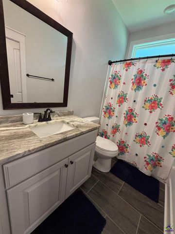 400 Rustic Live Oak Trail, Bonaire, GA 31005