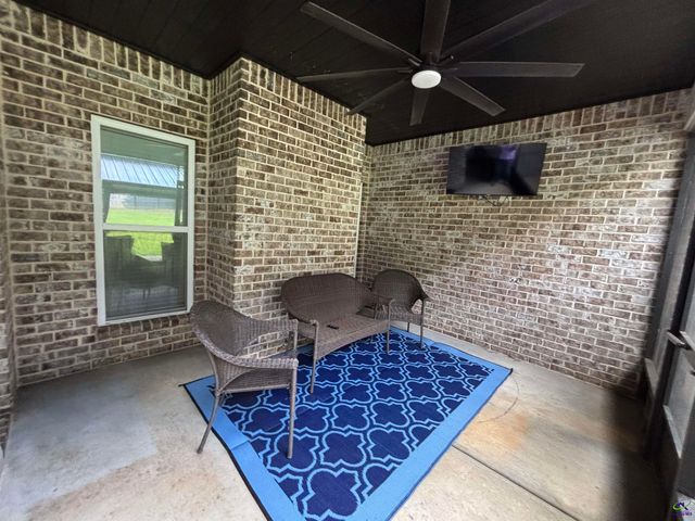 400 Rustic Live Oak Trail, Bonaire, GA 31005
