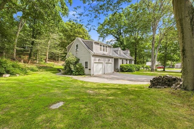 259 Water St, Hanover, MA 02339