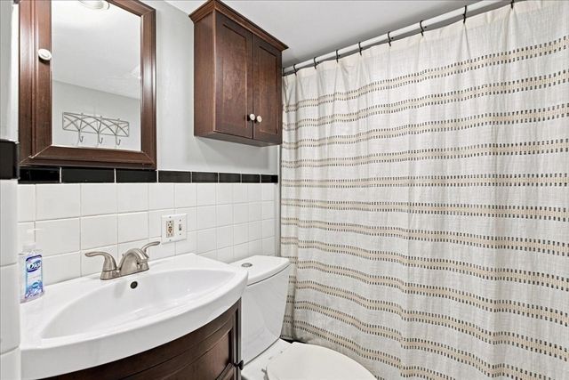 259 Water St, Hanover, MA 02339