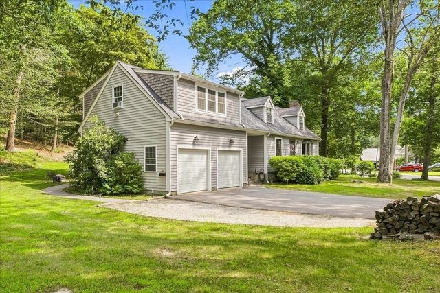 259 Water St, Hanover, MA 02339