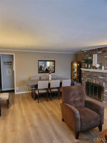 222 Lillian Avenue 24, Syracuse, NY 13206