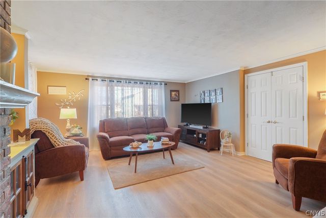 222 Lillian Avenue 24, Syracuse, NY 13206