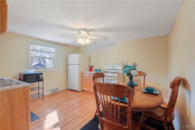 222 Lillian Avenue 24, Syracuse, NY 13206