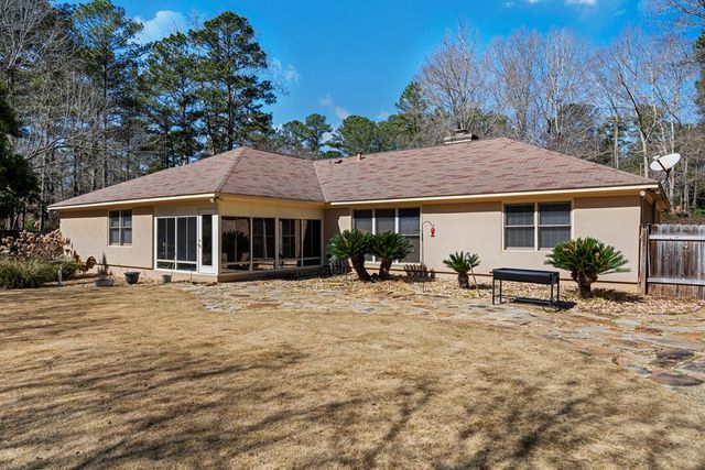 8920 Midland Woods Drive, Midland, GA 31820