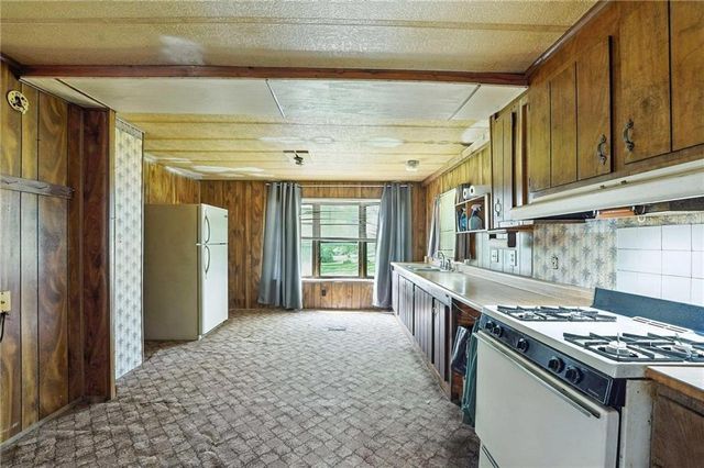 7129 SE Cannon Ball Road, Holt, MO 64048