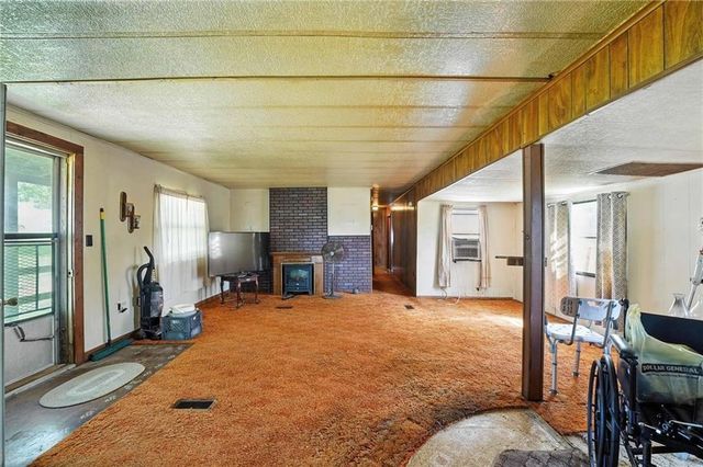 7129 SE Cannon Ball Road, Holt, MO 64048