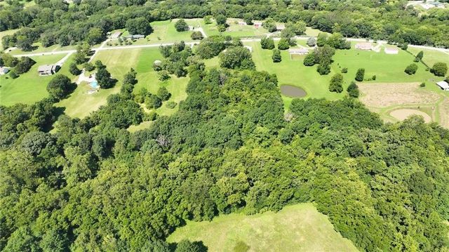 7129 SE Cannon Ball Road, Holt, MO 64048