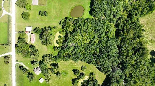 7129 SE Cannon Ball Road, Holt, MO 64048