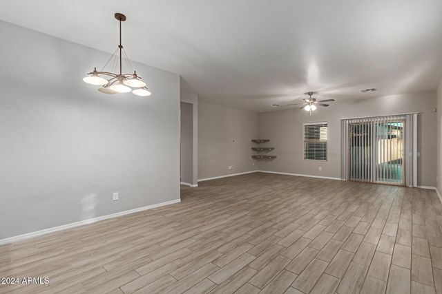 25617 N 107TH Glen, Peoria, AZ 85383