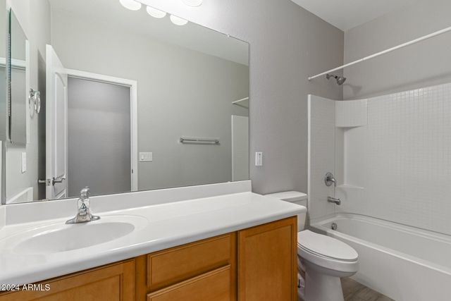 25617 N 107TH Glen, Peoria, AZ 85383