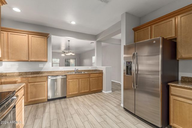 25617 N 107TH Glen, Peoria, AZ 85383
