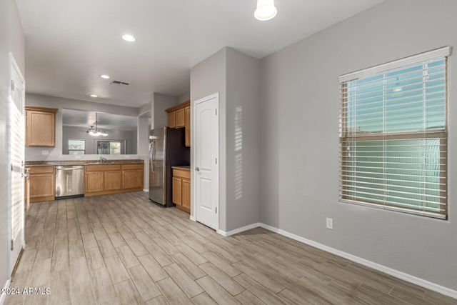 25617 N 107TH Glen, Peoria, AZ 85383