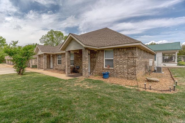 1012 N Main St, Jonesboro, AR 72401