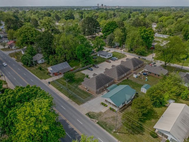 1012 N Main St, Jonesboro, AR 72401