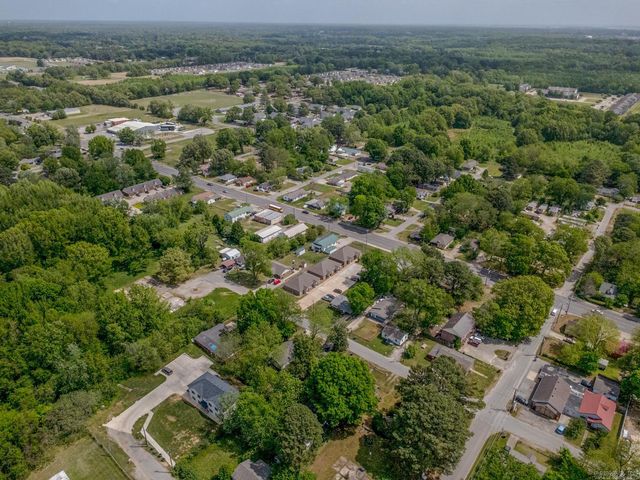 1012 N Main St, Jonesboro, AR 72401