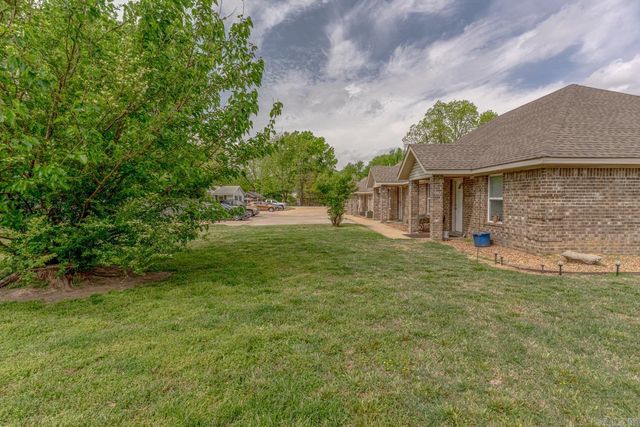 1012 N Main St, Jonesboro, AR 72401