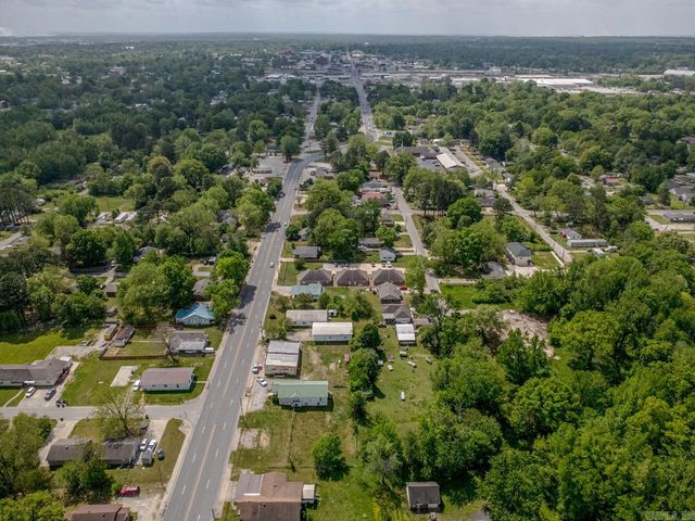 1012 N Main St, Jonesboro, AR 72401