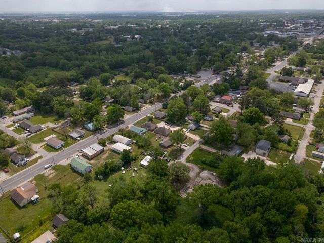 1012 N Main St, Jonesboro, AR 72401