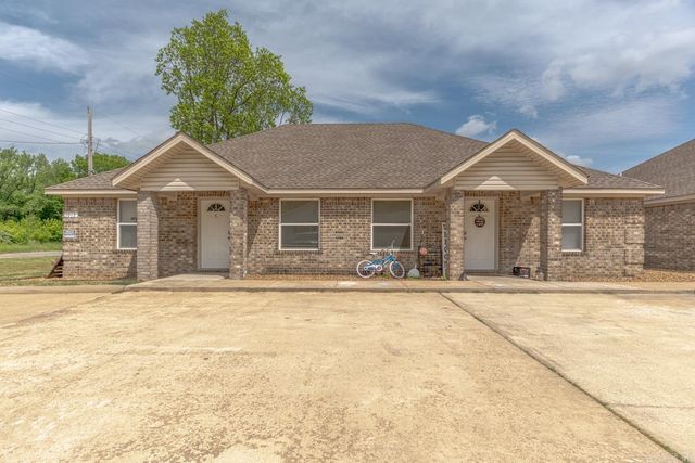 1012 N Main St, Jonesboro, AR 72401