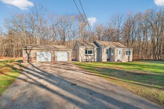 586 Back Road, Windham, CT 06256