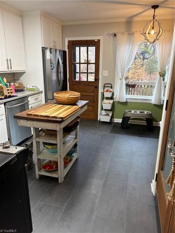 311 Balsam Drive, Lexington, NC 27292