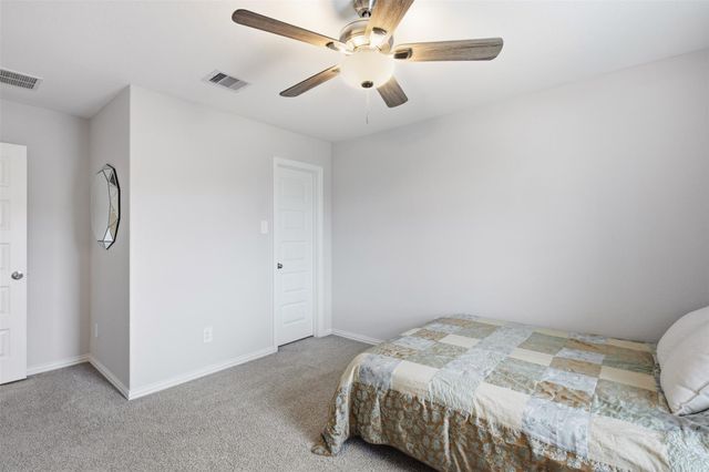 168 Skybranch Drive, Conroe, TX 77304