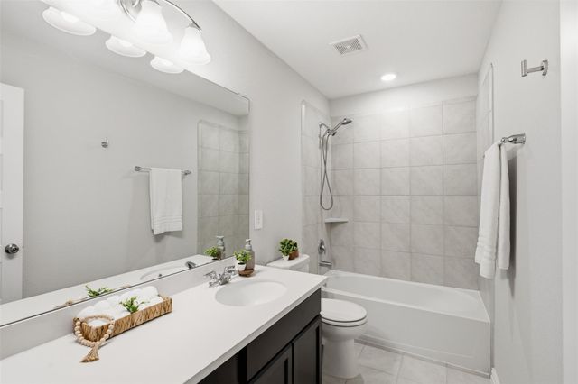 168 Skybranch Drive, Conroe, TX 77304