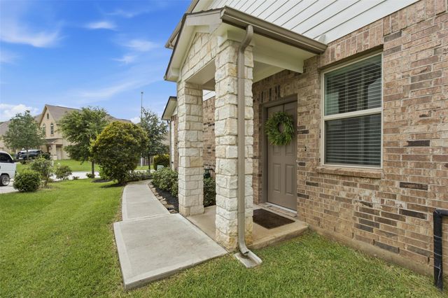 168 Skybranch Drive, Conroe, TX 77304