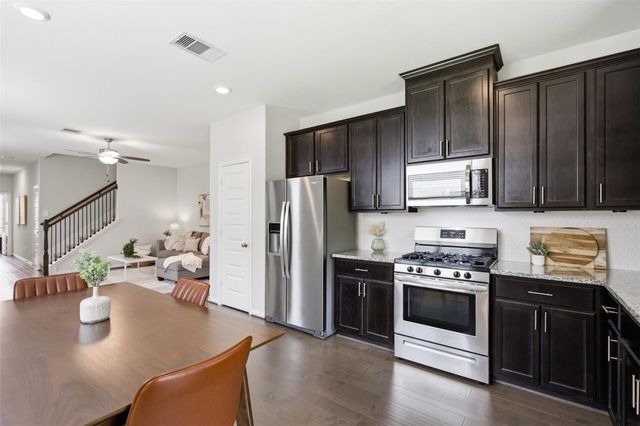 168 Skybranch Drive, Conroe, TX 77304