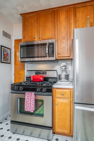 2226 Warren Street, Davenport, IA 52804