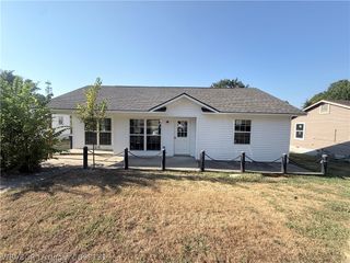 1708 Alma Boulevard, Van Buren, AR 72956
