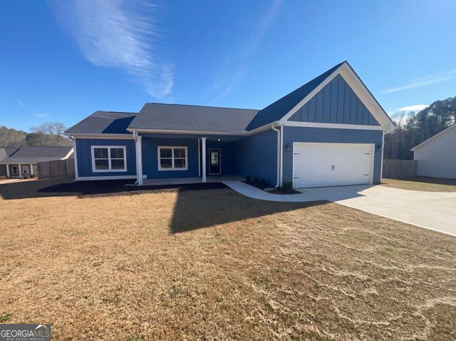 104 Charlie Fuller Road, Grantville, GA 30220